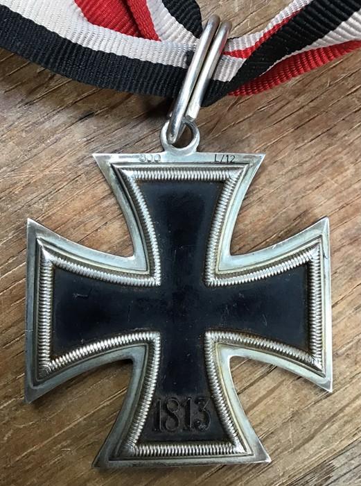 WW2 German Knights Cross with full ribbon, Marked 800 on medal and 