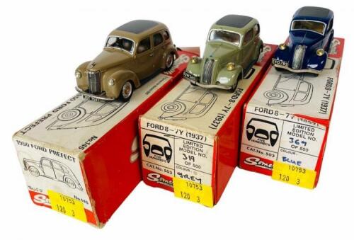 Four Somerville Models 1/43 Scale Fordson 5CWT Delivery Vans And A Double Decker Bus