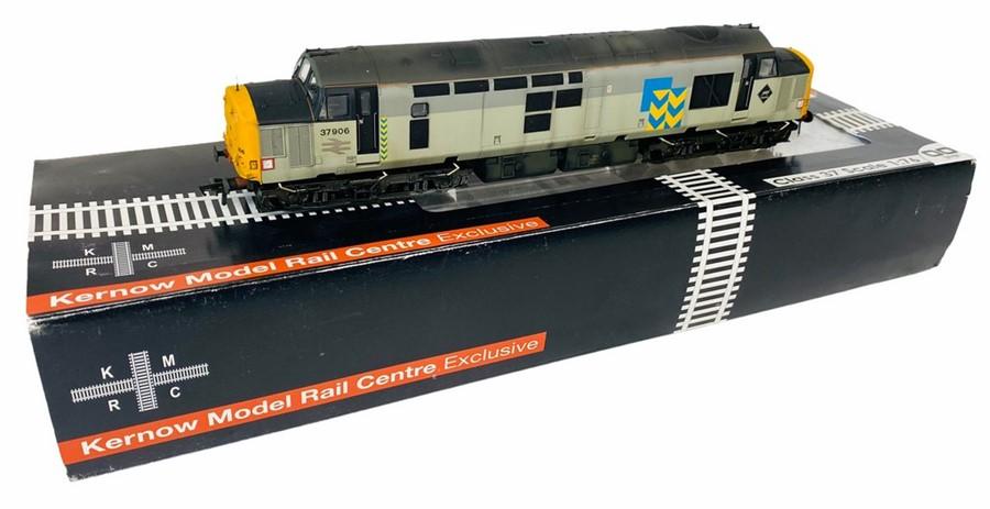 Bachmann 'OO' Gauge 32-390ZA Class 37/9 Kernow MRC Exclusive 37905 