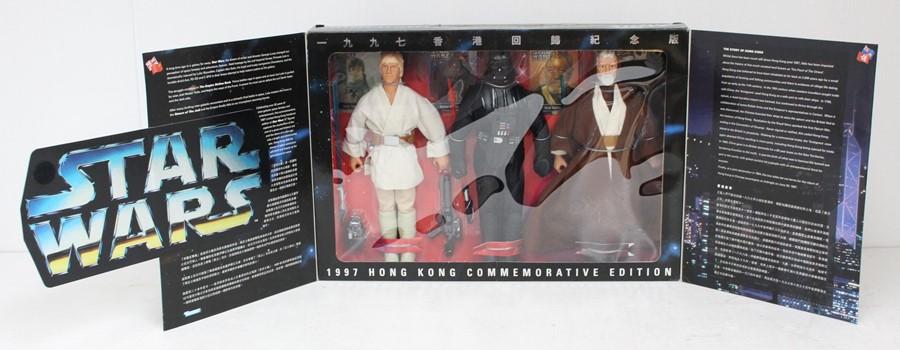 Star Wars 1997 factory Hong Kong Commemorative Edition Set Signed by Jeremy Bulloch