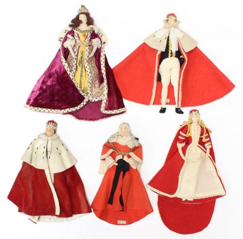 A Doll Closet - Dukes and Duchesses