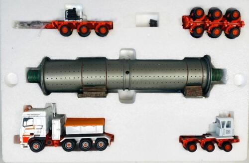 CORGI HEAVY HAULAGE Volvo FH2 Low Loader Van De Wetering CC12413 £119