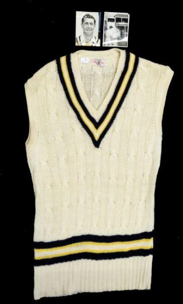 Derek Shackleton's Hampshire County Cricket Club long sleeved wool ...