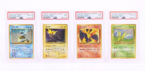 Pokemon Card Moltres Holo sale Starter Red/Green Gift Set Card Japanese PSA 8