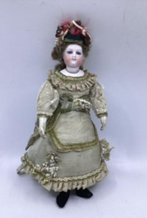 French 1870 Fine Poupe de Mode, French Fashion doll 31cm with bisque head, pierced ears ,deep French 1870 Fine Poupe de Mode, French Fashion doll 31cm with bisque head, pierced ears ,deep