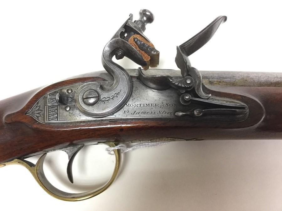 Sold at Auction: AN ENGLISH FLINTLOCK BLUNDERBUSS Bedford, early