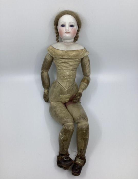 Antique French Fashion doll c 20” ; Likely Jumeau; Marked 5 to 