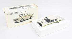 Autoart: A 1:18 Scale Model of a Lotus Cortina MK I 1964 Crystal