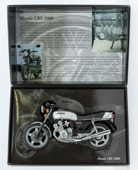 Minichamps: A 1:12 Scale Model of a Honda CBX 1000 1978 Silver 
