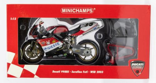 Minichamps: A 1:12 Scale Model of a Ducati 998 F02 BSB 2003 Shane