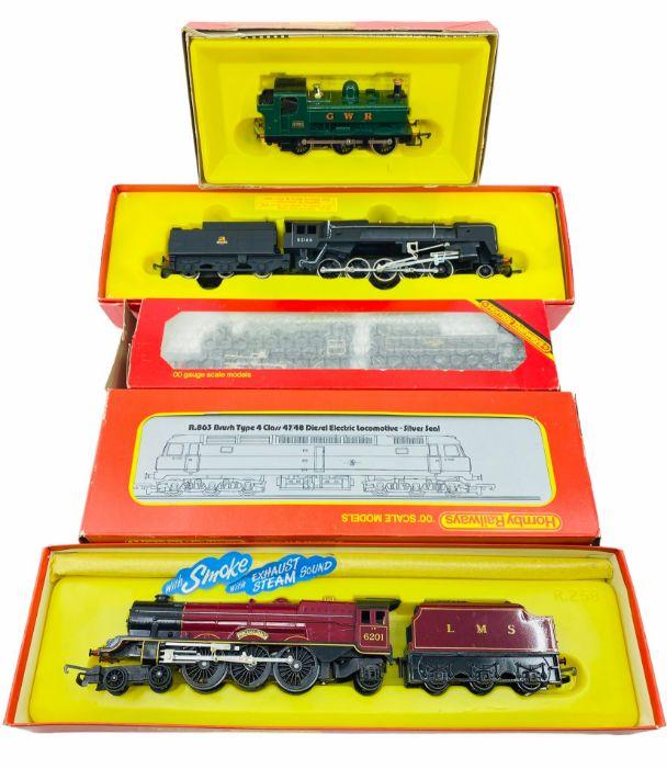 A collection of Hornby / Tri-Ang 'OO' Gauge Locomotives - All boxed (5)