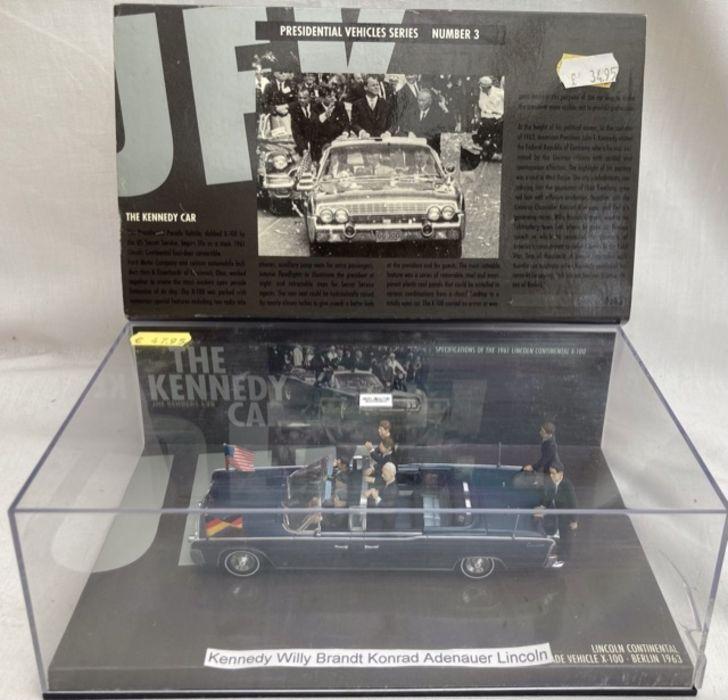Minichamps: A collection of three Minichamps 1:43 Presidential Minichamps: A collection of three Minichamps 1:43 Presidential