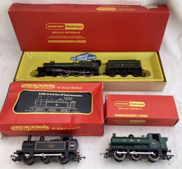 Hornby: A collection of assorted Hornby railway to include: R759 GWR ...