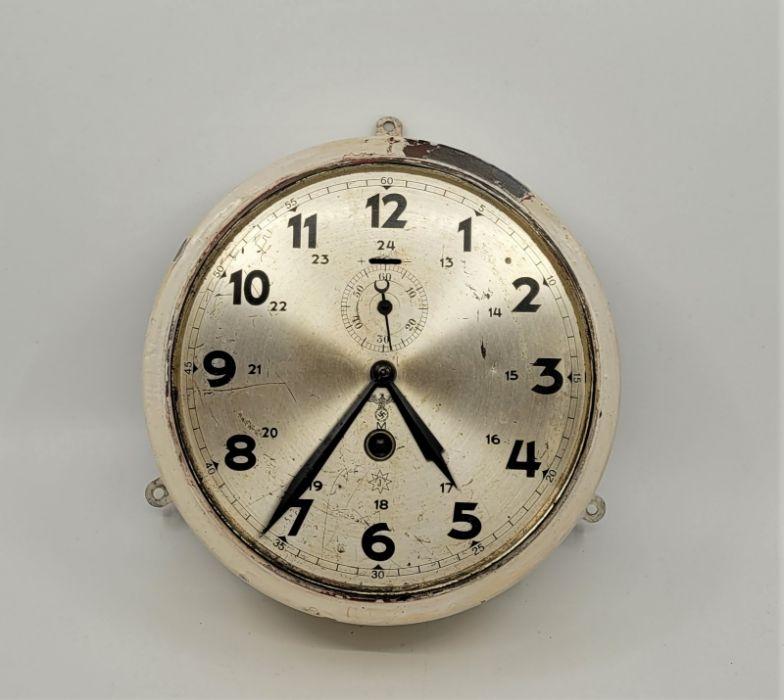 A Junghans Third Reich Kriegsmarine bulkhead clock manual