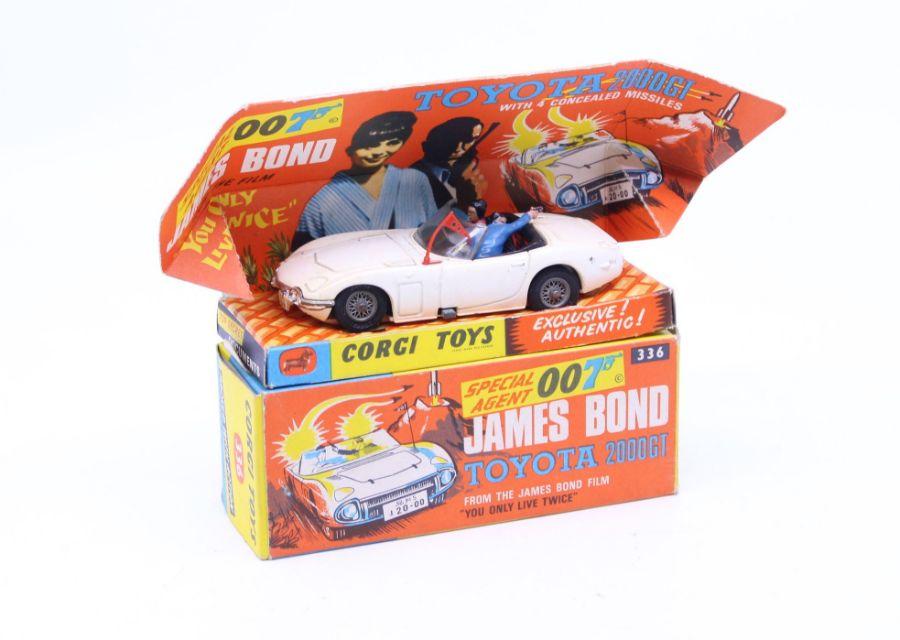 James bond toyota 2000gt 2025 corgi