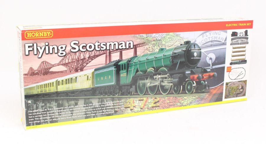 Hornby flying scotsman store train set r1039