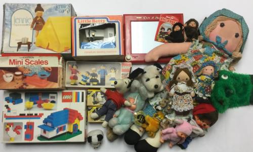 A selection of mixed Toys 1970's/1980's to include: boxed Little