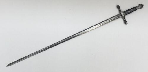 A fine quality 18th / 19th century Papal Chamberlain’s sword, with likely earlier 17th century blade.
 All steel construction with inlaid horn grip.
 Square section cross guard with acorn finials, chased floral decoration to the handle, and a fluted pomme