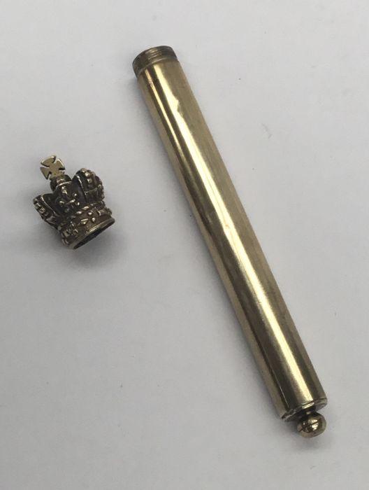 A Victorian mid 19th century brass tipstaff. Cylindrical brass tube form  with screw off Queens Crown end cap, and a fixed turned brass knop to the  other end. No apparent makers marks