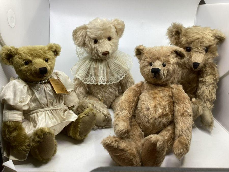 Traditional Artist teddy bears to include ; A norbeary bears