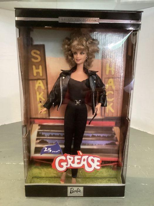 Mattel Barbie doll ; Barbie collector Sandy from Grease collector