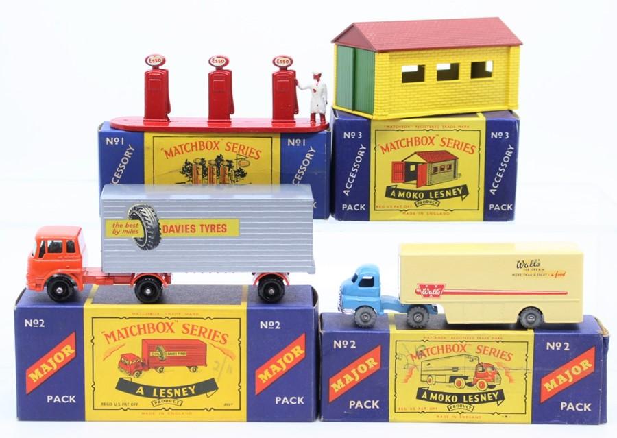 Matchbox: A collection of assorted Matchbox Lesney to include