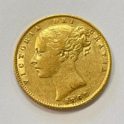 Great Britain Queen Victoria Shield Back 1862 Gold Sovereign Victorian