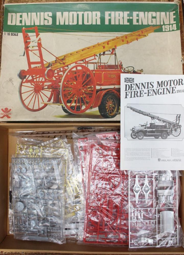 Bandai: A boxed Bandai, Dennis Motor Fire-Engine 1914, 1/16 Scale