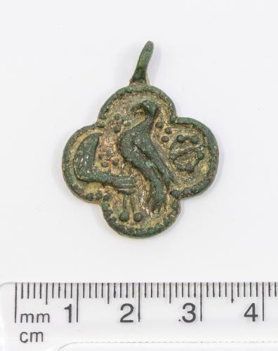 Medieval copper alloy Pendant depicting Falconry scene & ring brooch 14th/15th Century AD. Dia 25.4mm(loop not included). 11.28g.