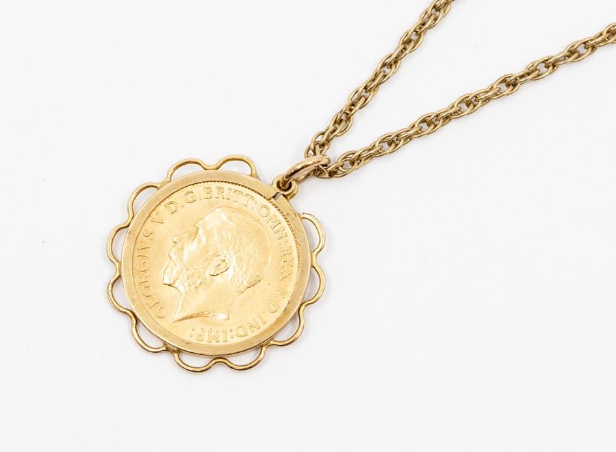 Superb antique 22ct gold King George V half Sovereign pendant - dated 1913