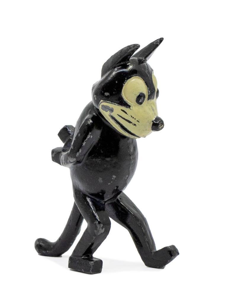 An early to mid 20th century lead model of Felix the Cat, in