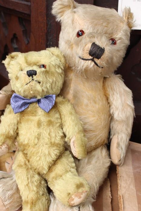 antique teddy bears with growlers