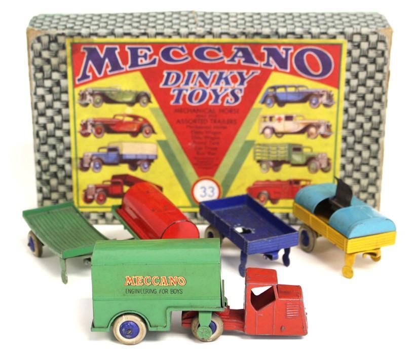 Voiture dinky Toys meccano France ds 19 530 - Collection