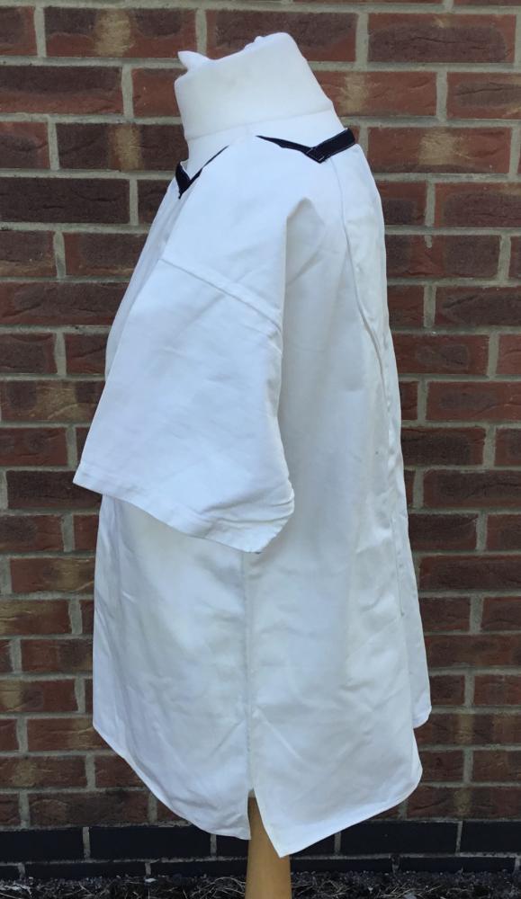 A collection of WW2 era Royal Navy square rig shirts, collars, cap ...
