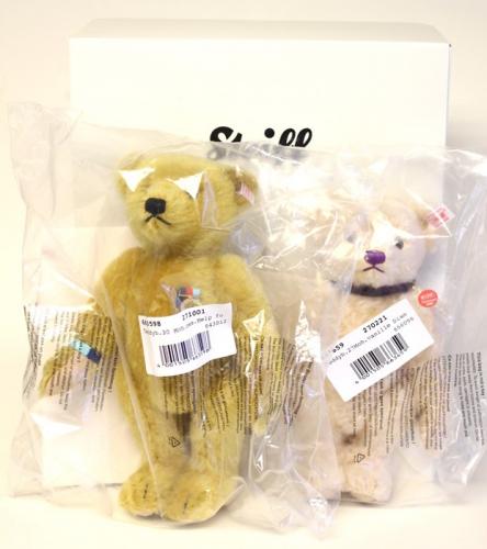 Sold at Auction: Steiff Louis teddy bear, Club Edition 2012