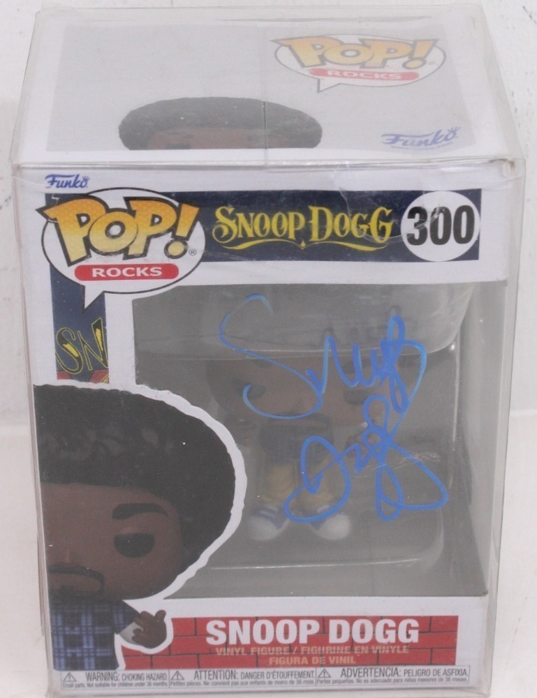 Funko Pop! Rocks: Snoop Dogg with Fur Coat - Figura de Vinilo