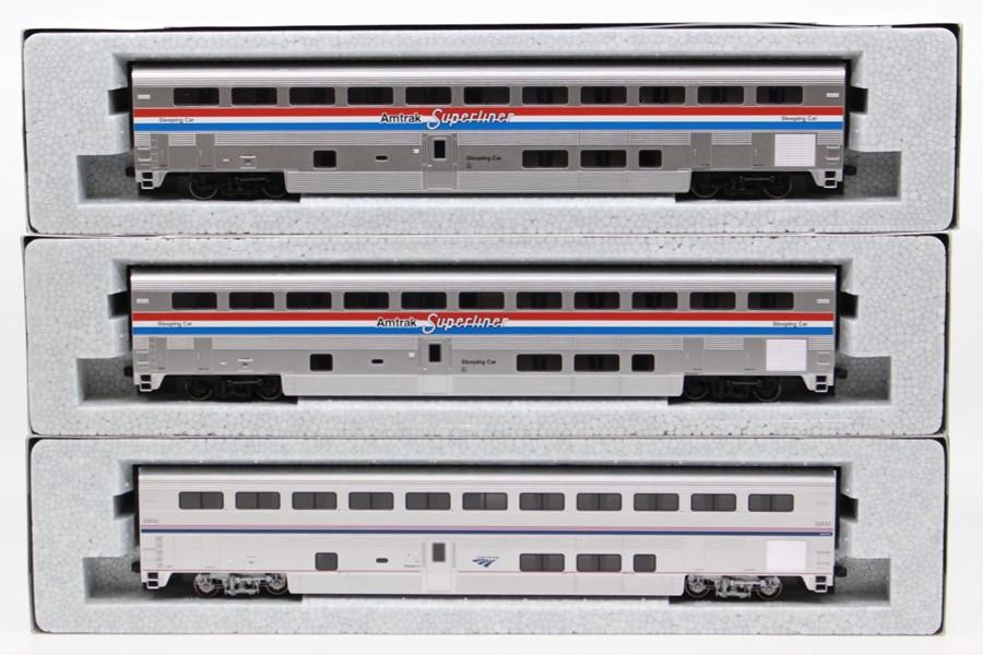 Kato: A collection of three boxed Kato, Amtrak Superliner, to