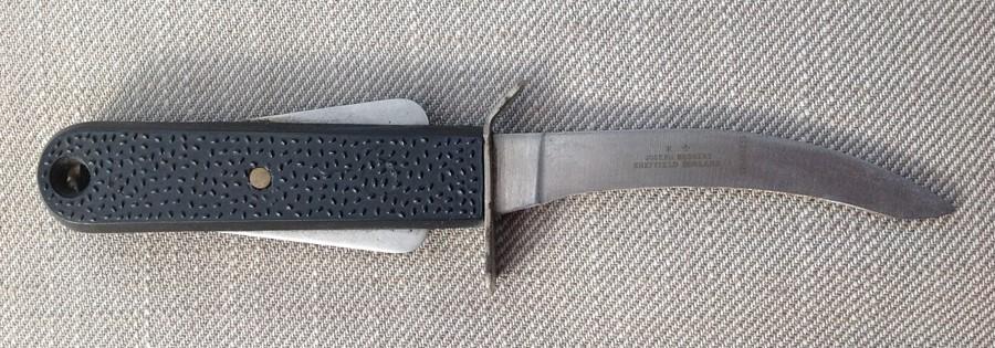RAF 1950's / 1960's Survival Knife with curved 10cm long blade 